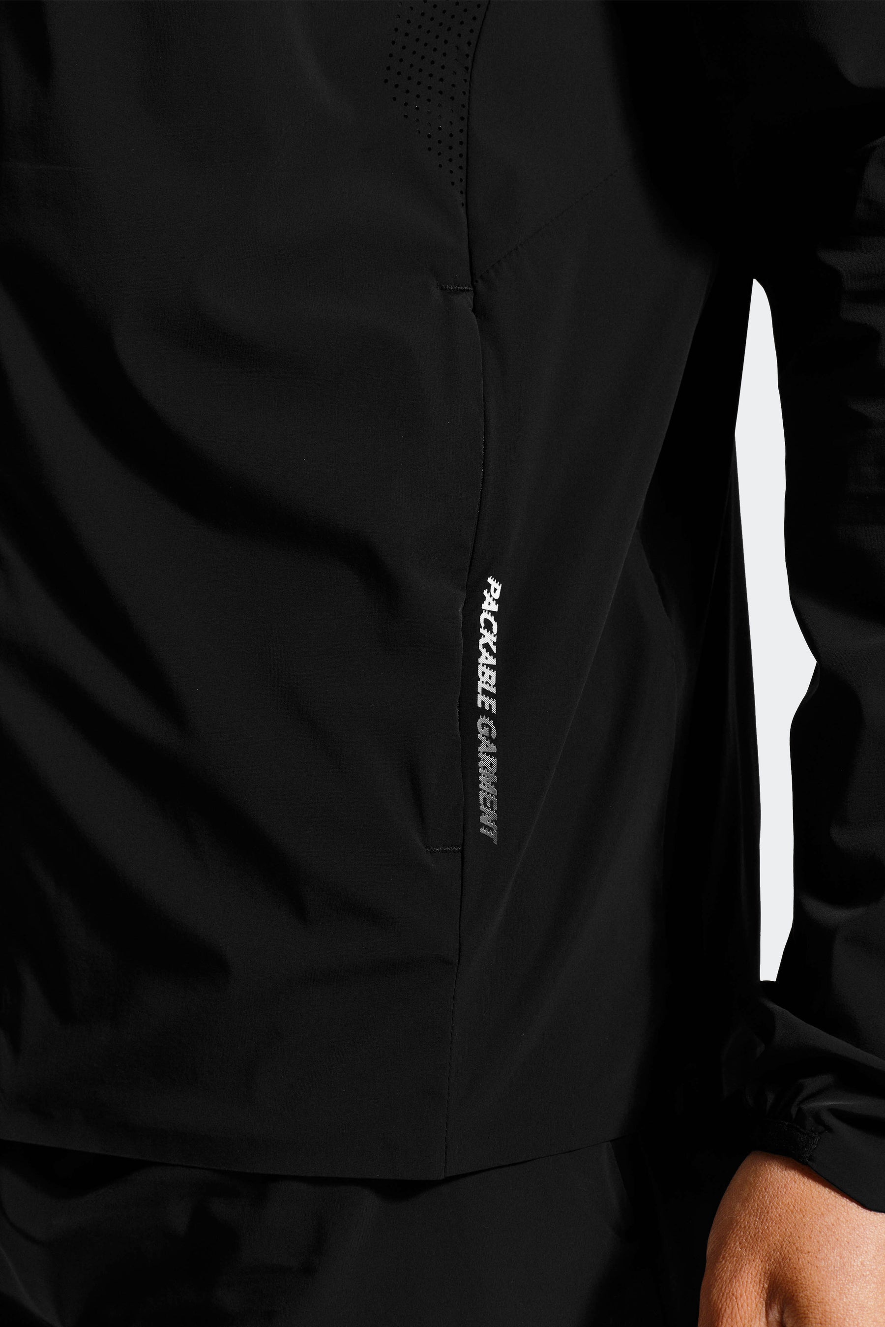 MTX Run Vertex Windbreaker - Black