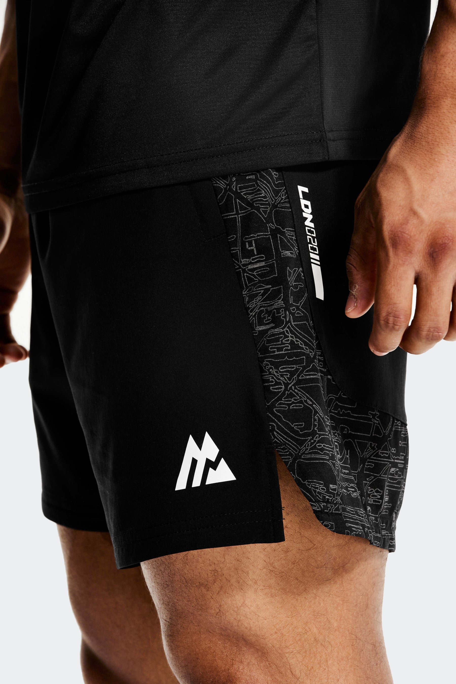 MTX Run City London Short - Black
