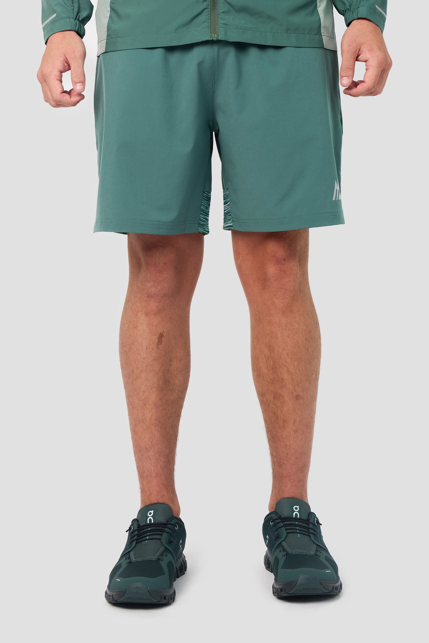 Trail Panel Short - Green/Blue