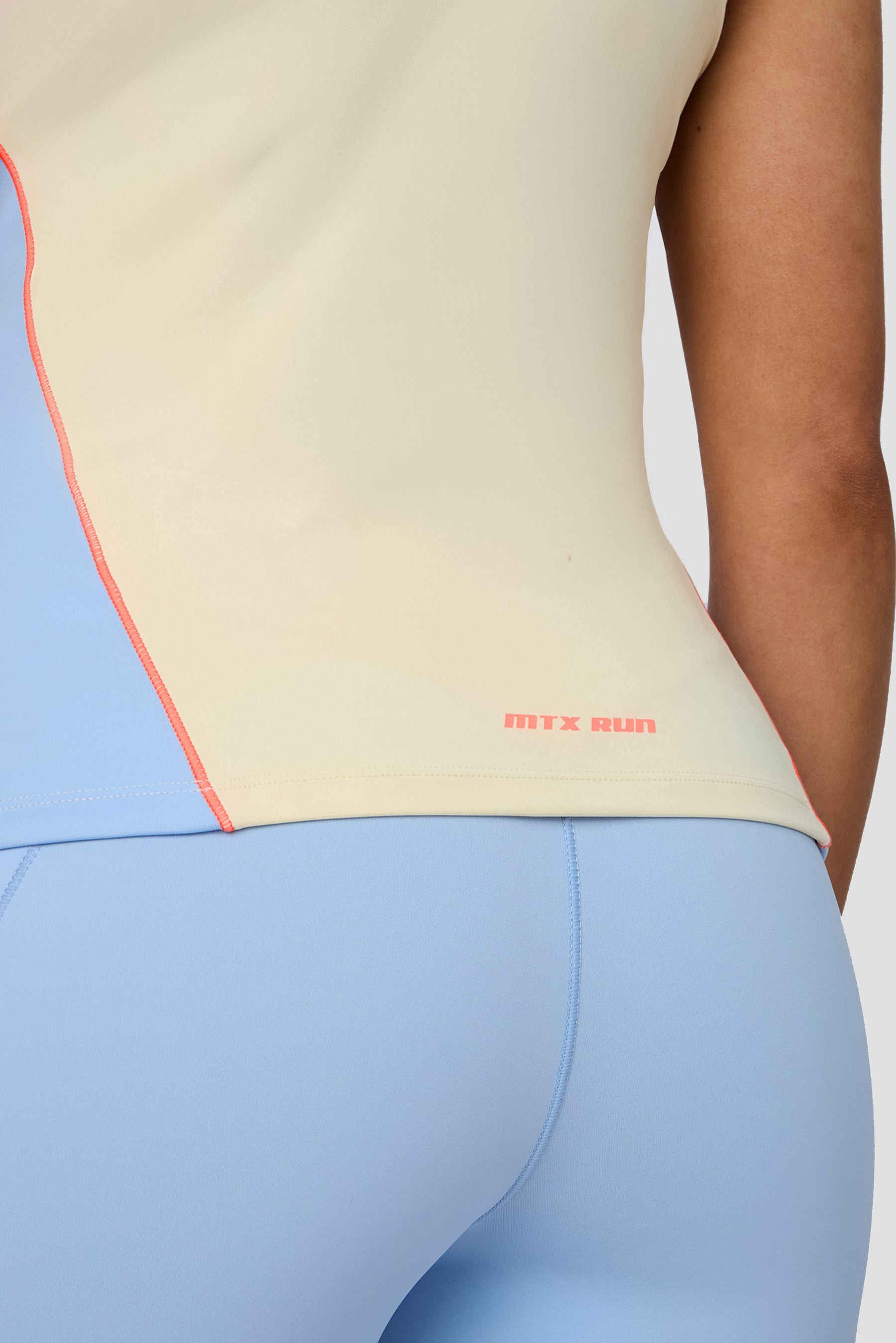 MTX Run Switch Tank - Vanilla Foam