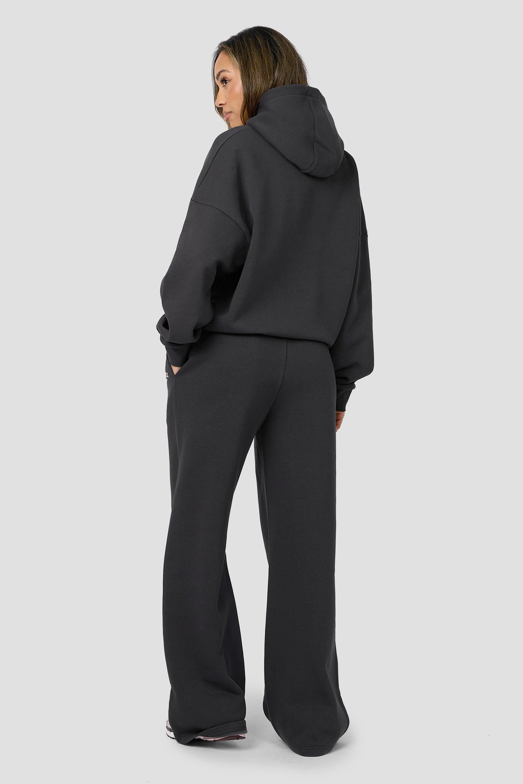 Athleisure Club Jogger - Washed Black