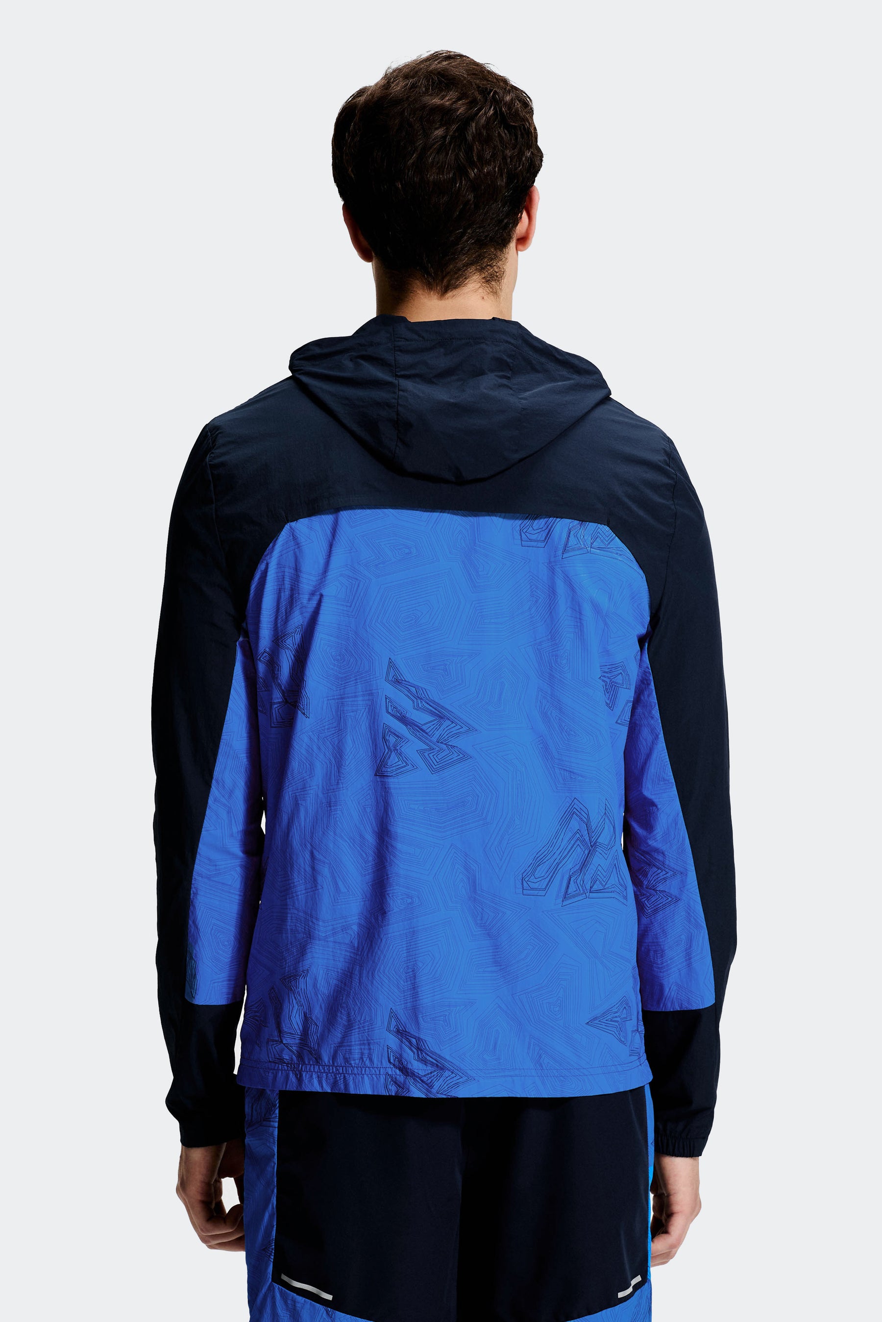 Geo M Print Windbreaker - Midnight Blue/Celestial Blue