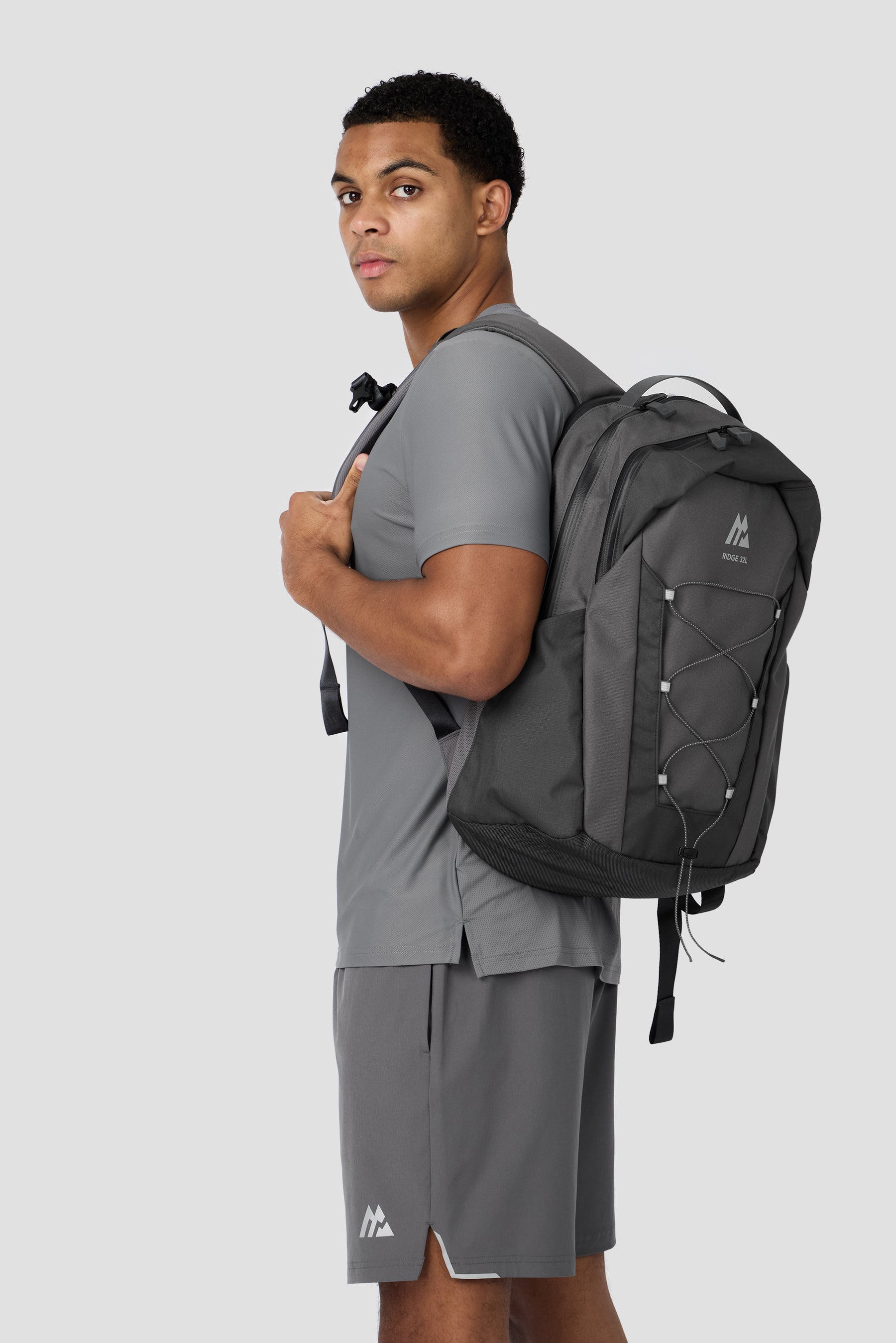 Ridge 32L Backpack - Cement Grey/Asphalt