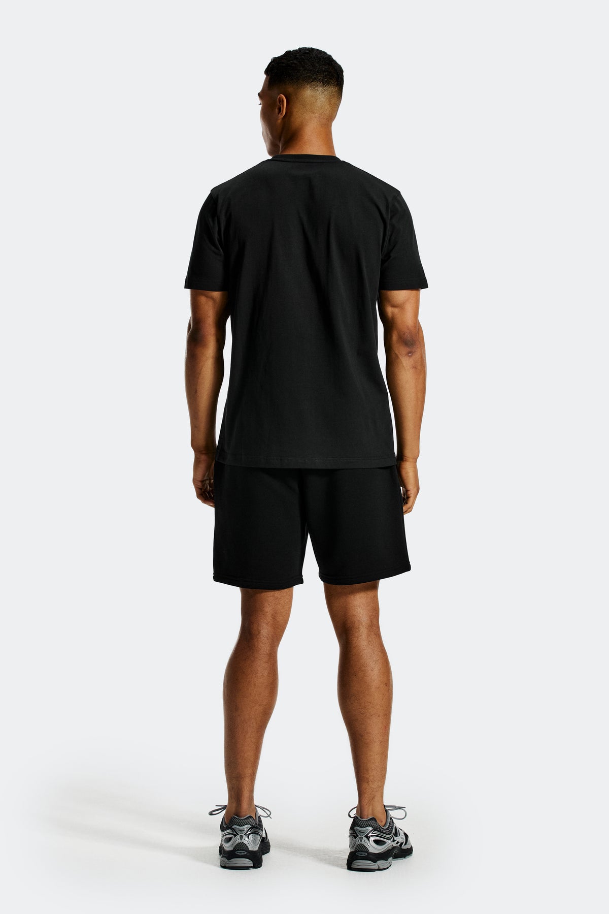 Essential Fleece Short - Black