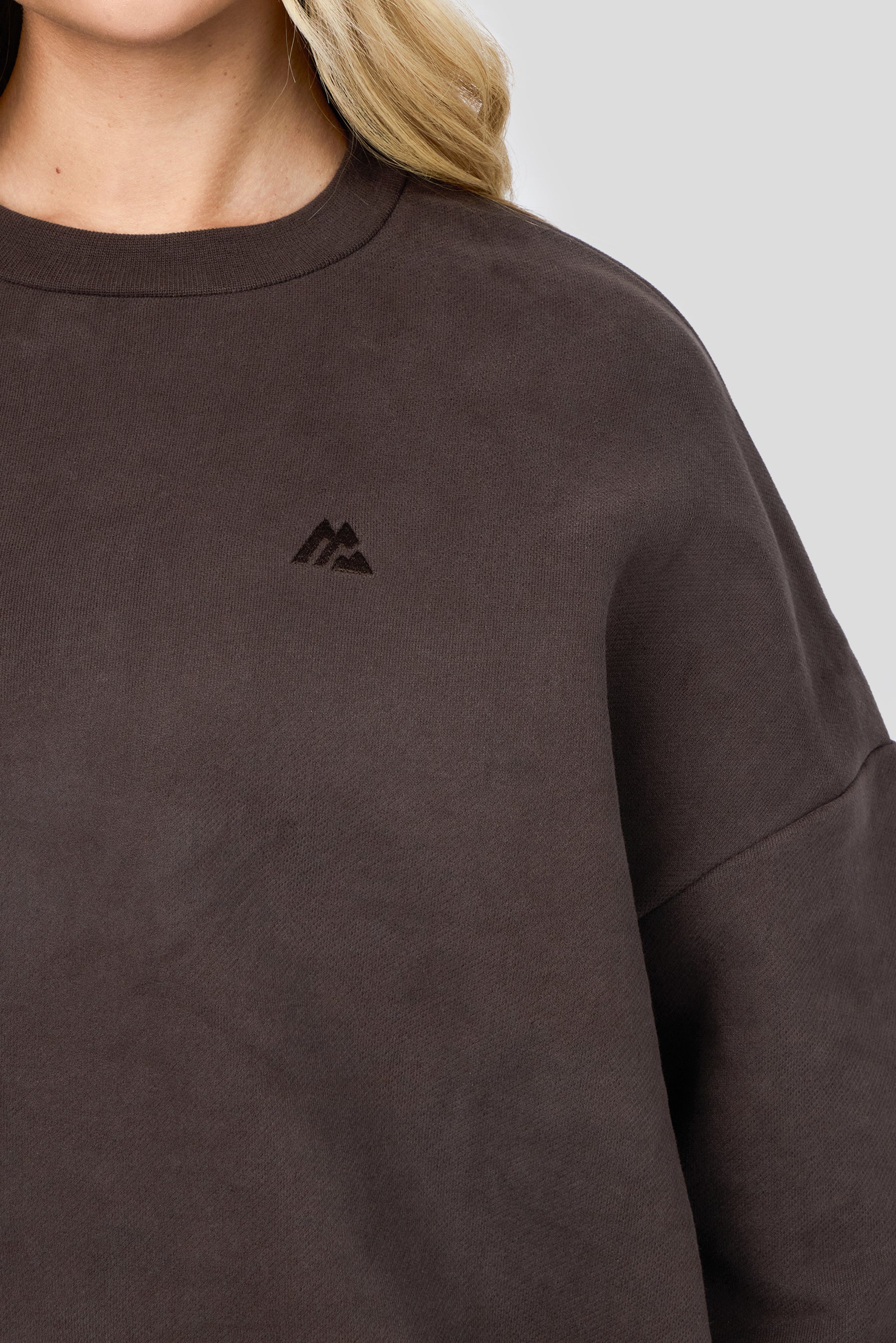 Form Fleece Sweat - Cocoa