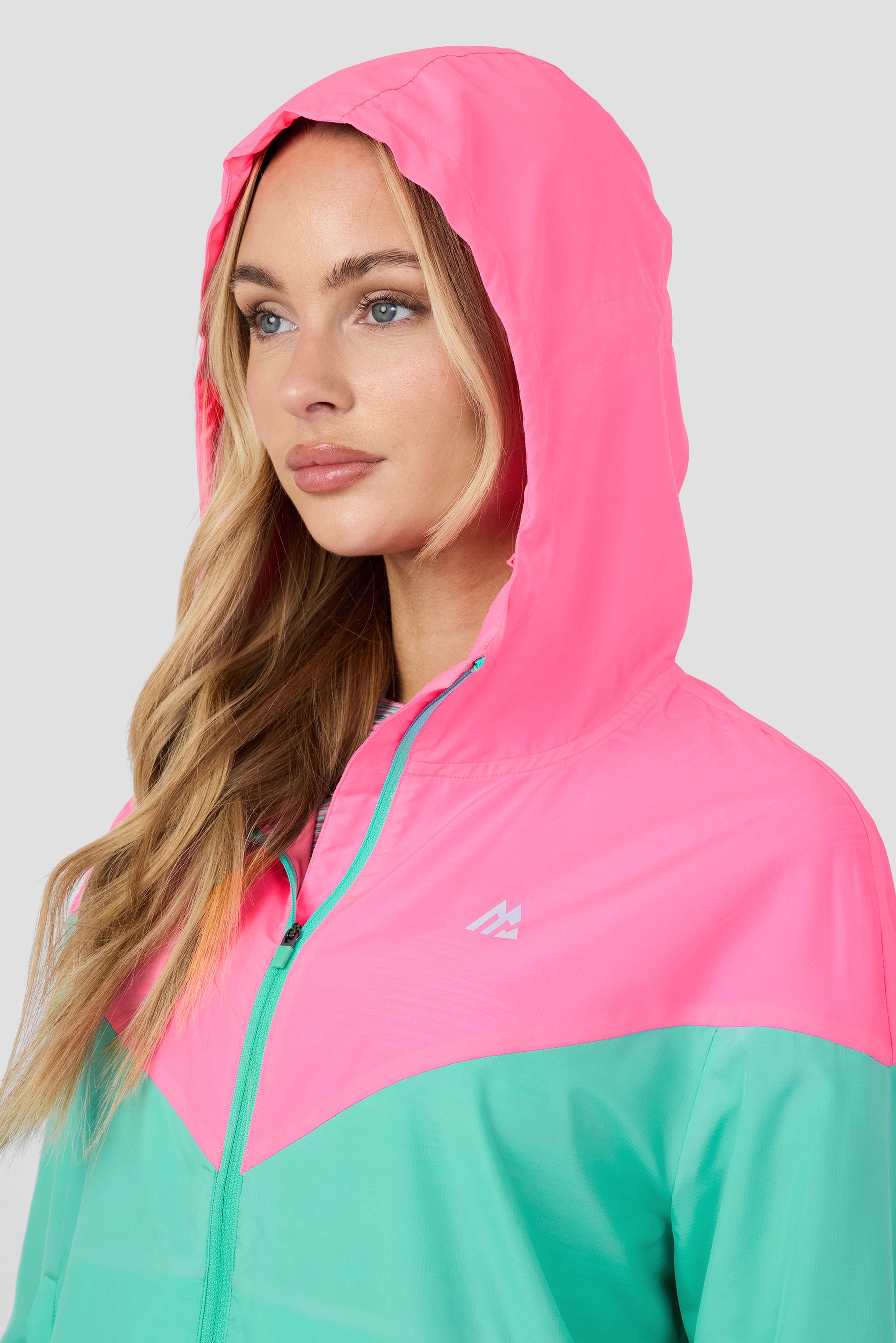 Move Windbreaker - Fuchsia/Teal Mist