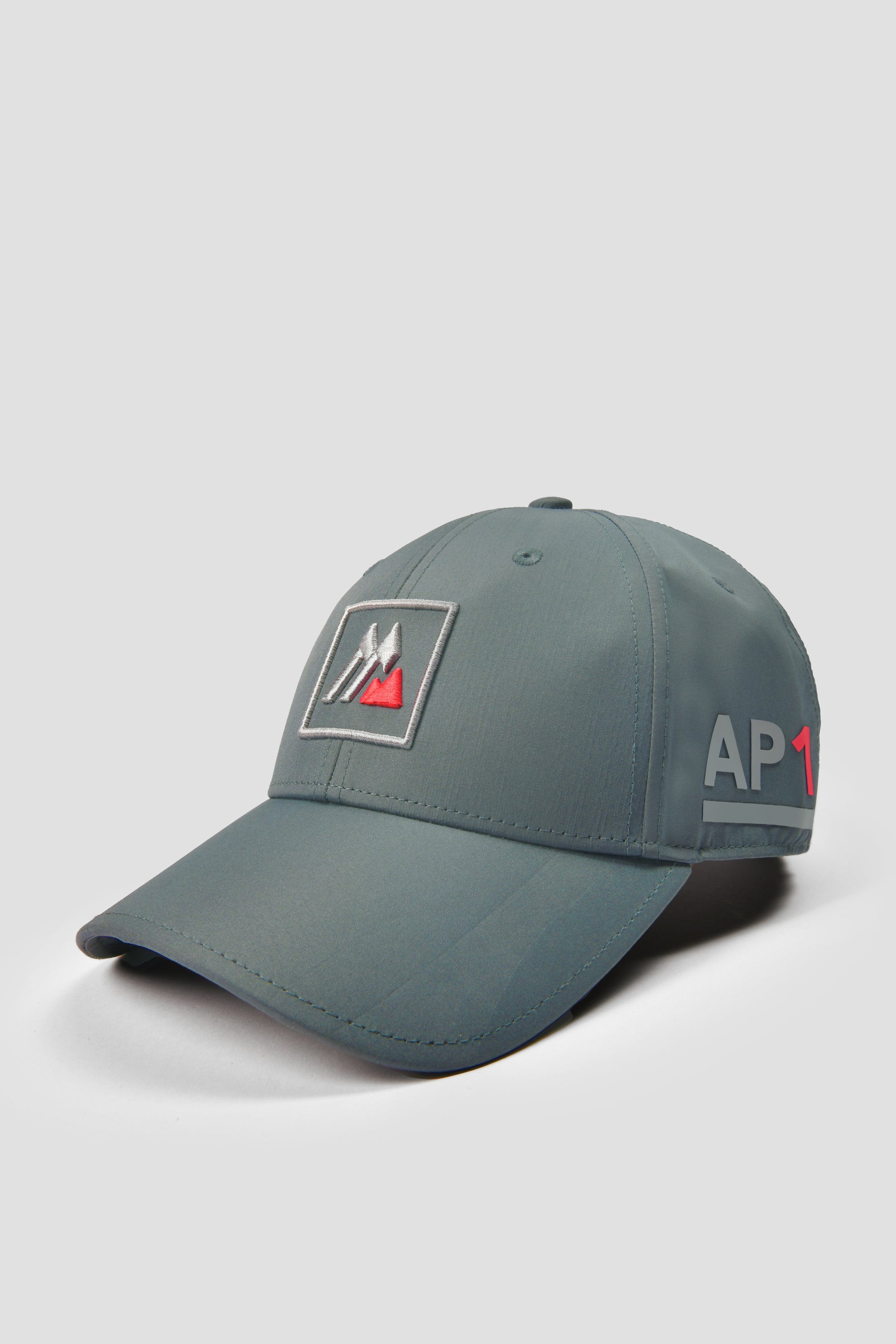 AP1 Tech Cap - Cement Grey/Platinum Grey/Cardinal Red